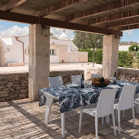 Trulli Aletheia Con Piscina Privata * Ceglie Messapica